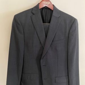 Macy's Men's Bar III Dark Grey-Black Plaid Slim-Fit Suit-Jacket 46R, Pants 34-34